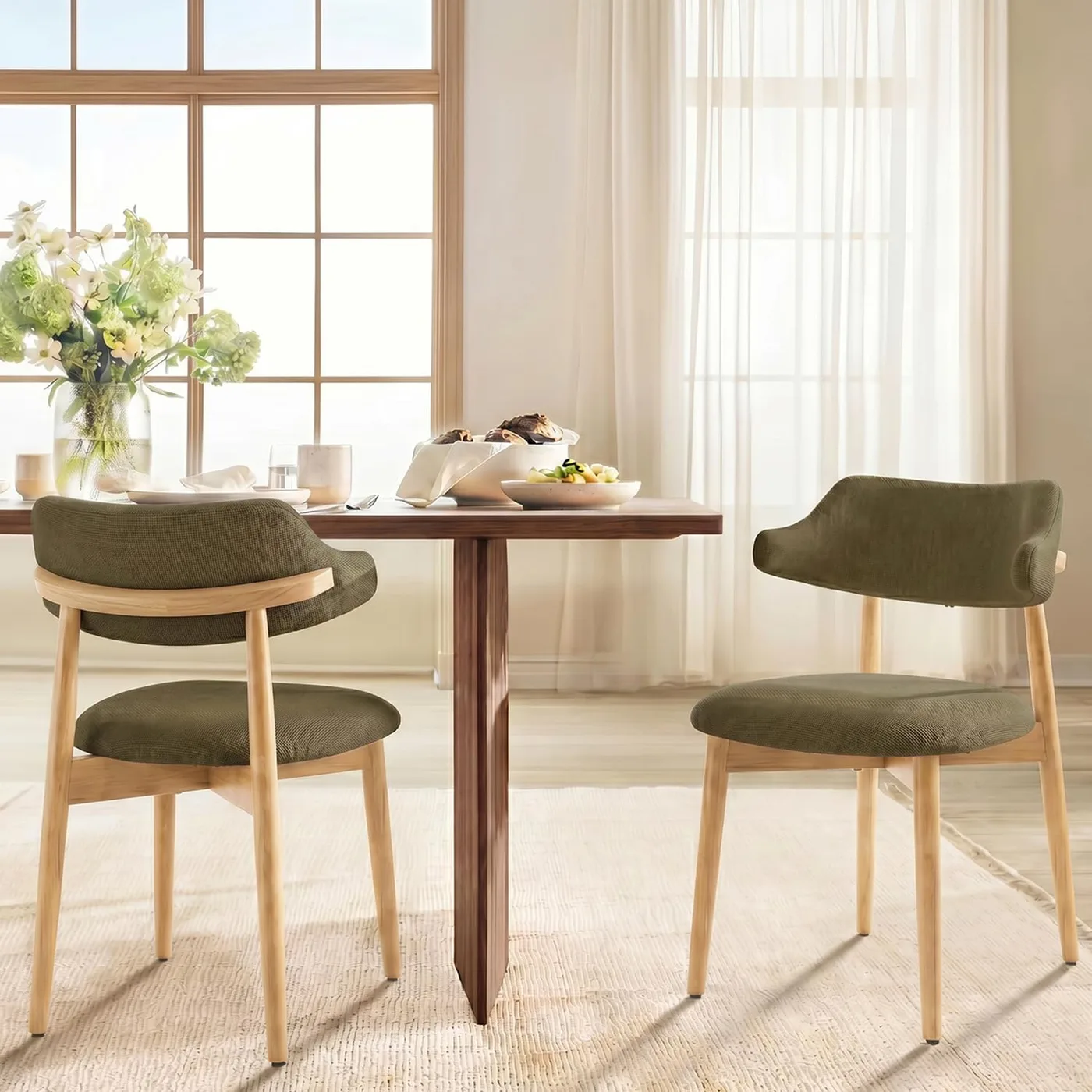 Juniper Curved-Arm Dining Chair
