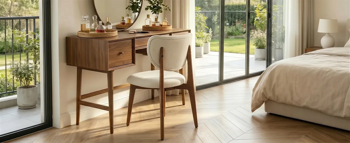 Harlow Curved-Back Dining Chair detail